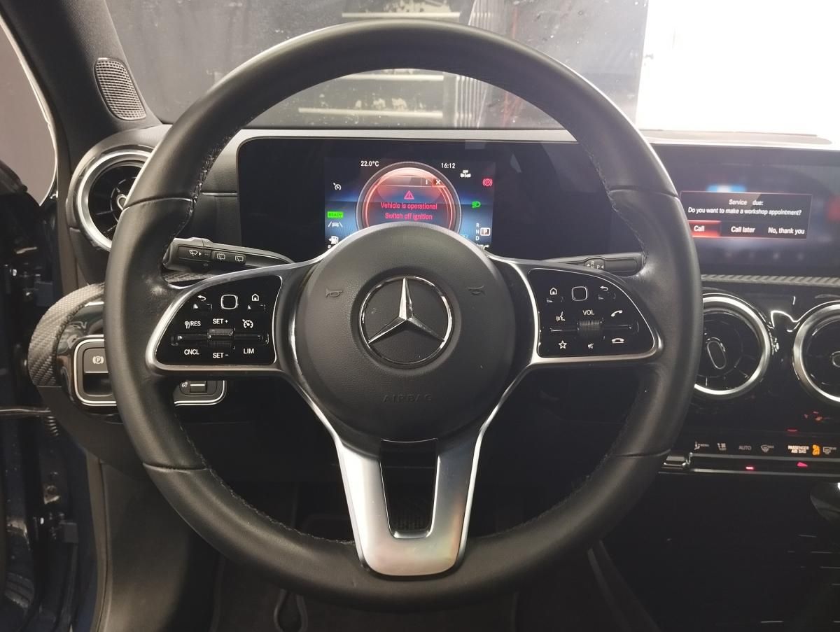 mercedes-benz-classe-a-2022-hibrido-a-gasolina-1332cc