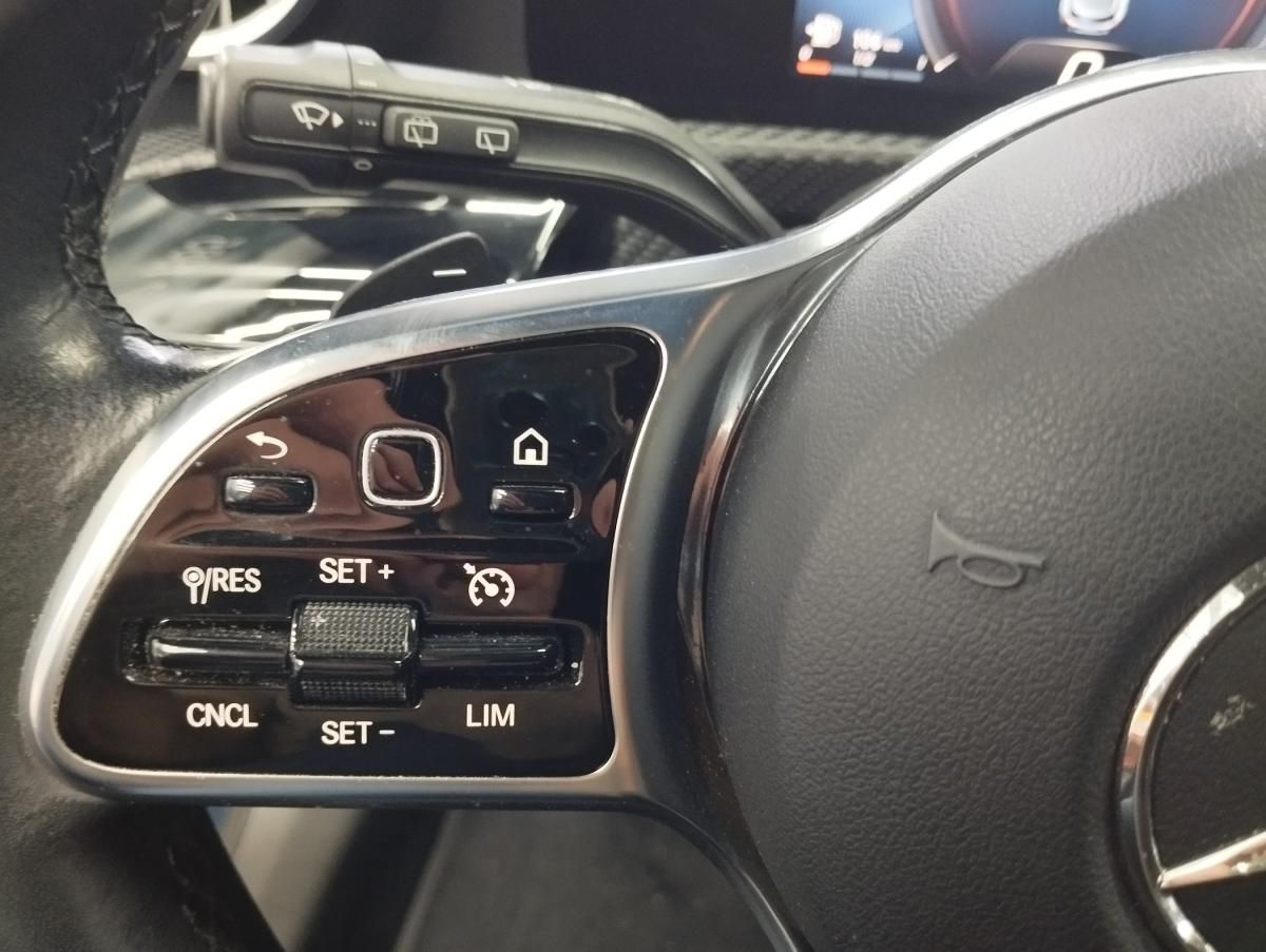 mercedes-benz-classe-a-2022-hibrido-a-gasolina-1332cc