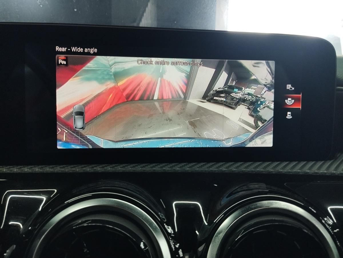mercedes-benz-classe-a-2022-hibrido-a-gasolina-1332cc