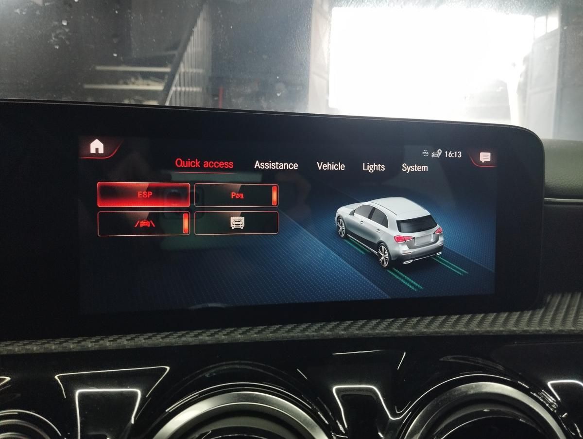 mercedes-benz-classe-a-2022-hibrido-a-gasolina-1332cc