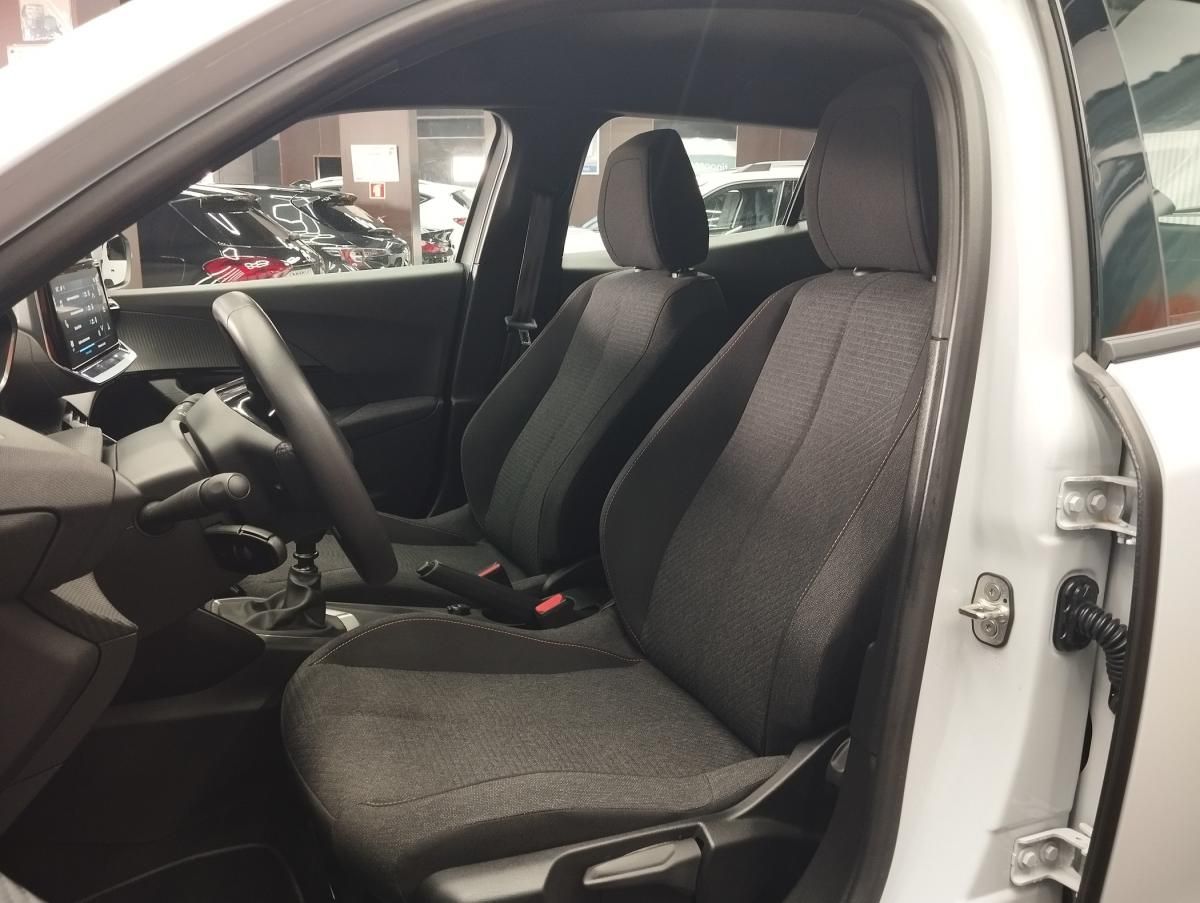 peugeot-2008-2025-gasolina-1199cc