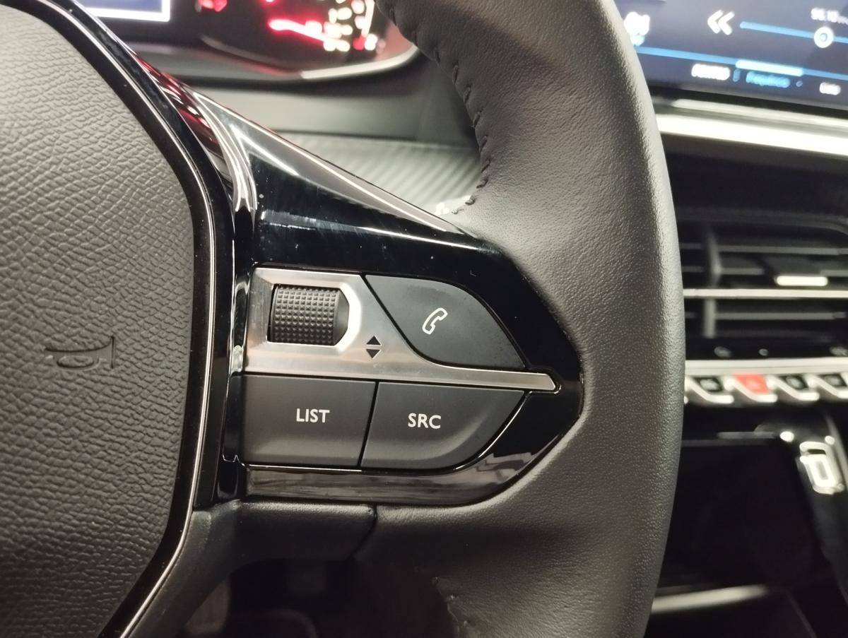 peugeot-2008-2025-gasolina-1199cc