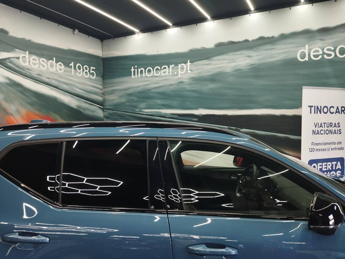 volvo-xc40-2022-hibrido-a-gasolina-1477cc