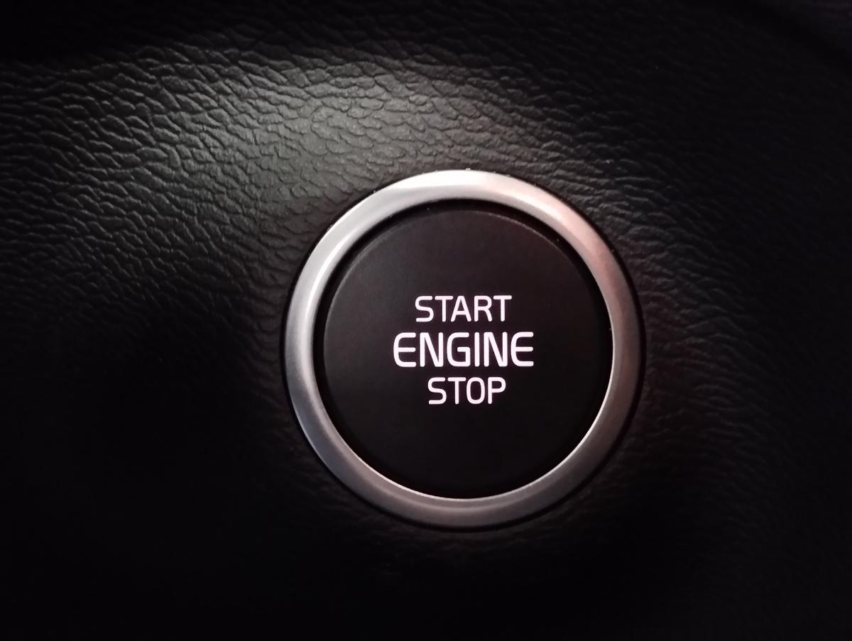 volvo-xc40-2022-hibrido-a-gasolina-1477cc