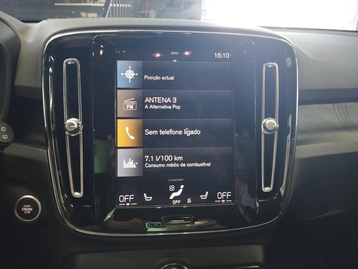 volvo-xc40-2022-hibrido-a-gasolina-1477cc