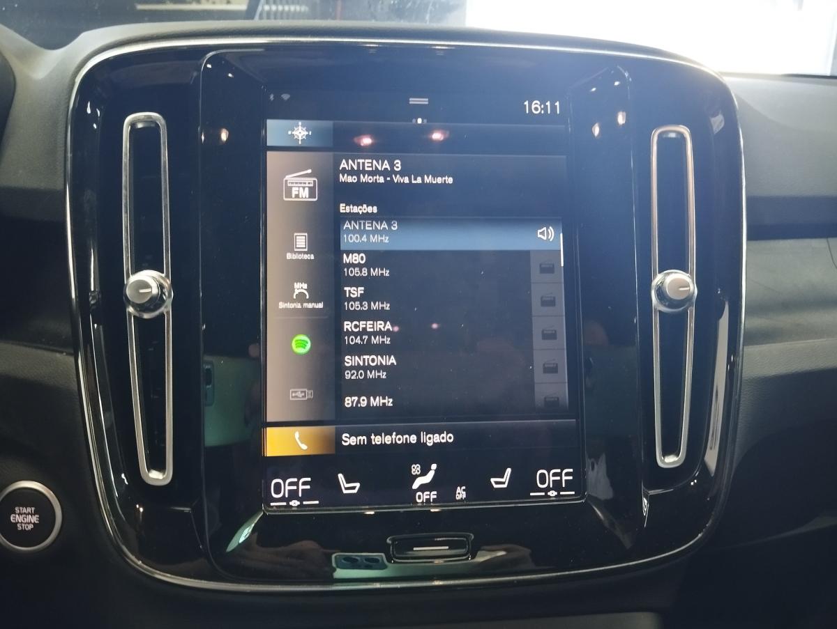 volvo-xc40-2022-hibrido-a-gasolina-1477cc