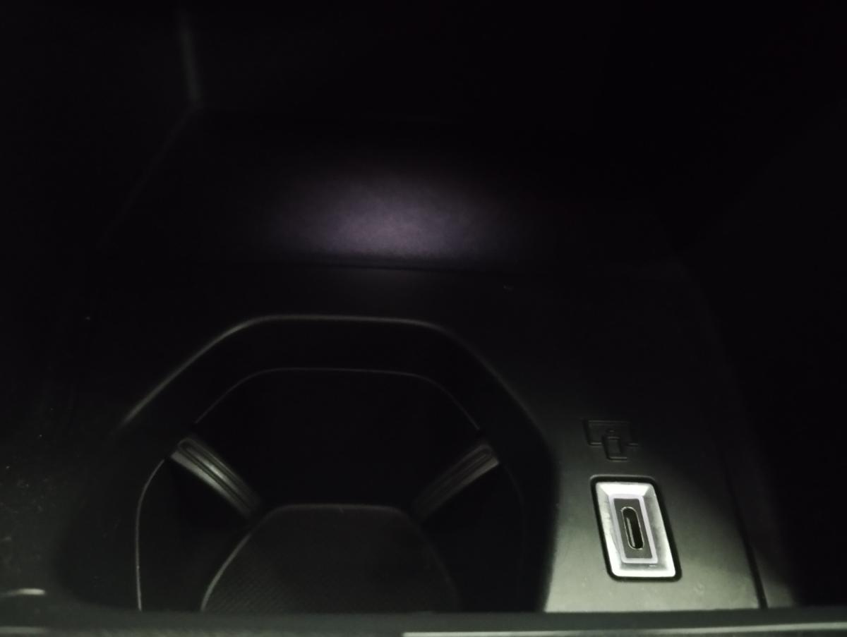 peugeot-308-sw-2022-diesel-1499cc