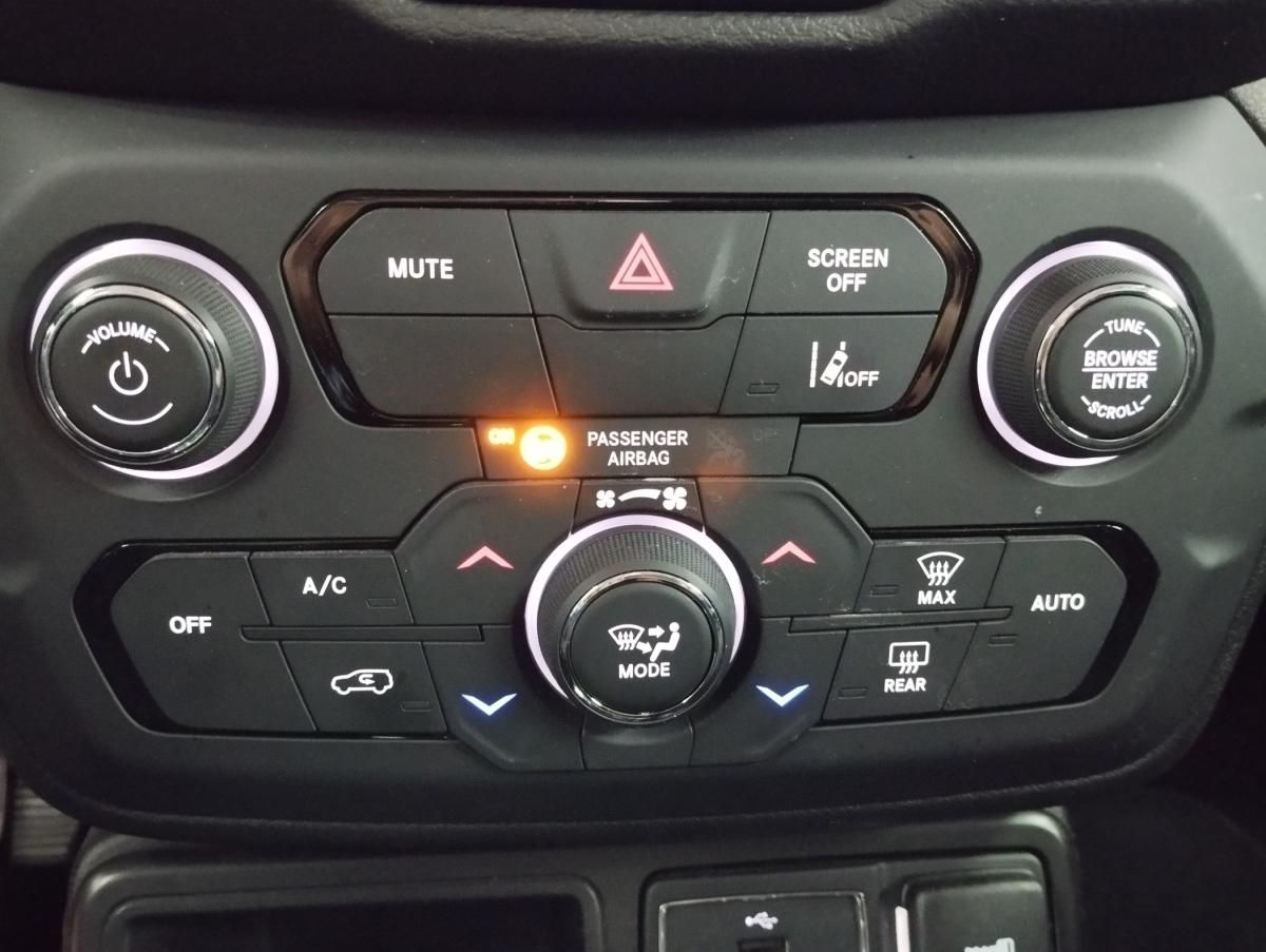 jeep-renegade-2023-hibrido-a-gasolina-1469cc