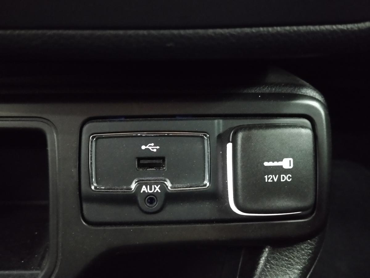 jeep-renegade-2023-hibrido-a-gasolina-1469cc