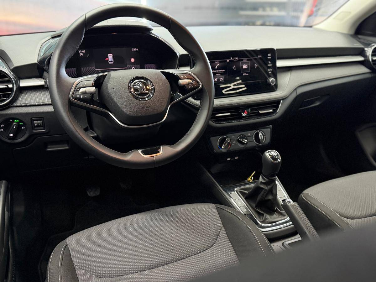 skoda-fabia-2024-gasolina-999cc