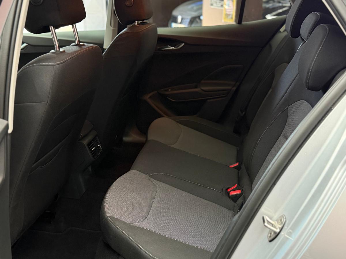 skoda-fabia-2024-gasolina-999cc
