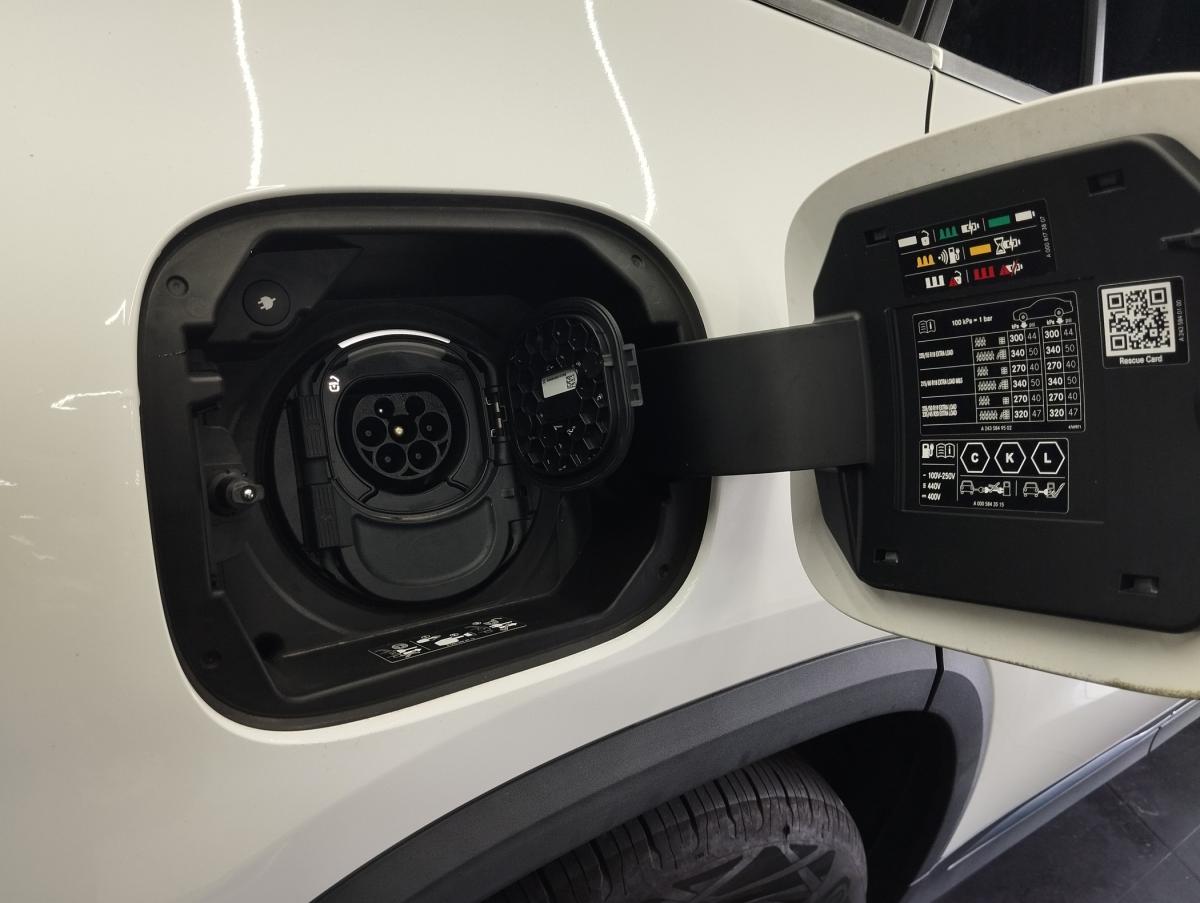 mercedes-benz-eqa-2022-eletrico-0cc