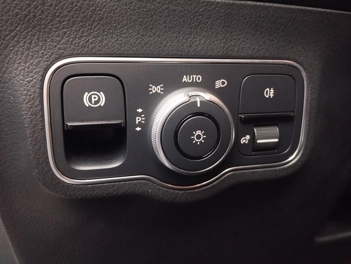 mercedes-benz-eqa-2022-eletrico-0cc