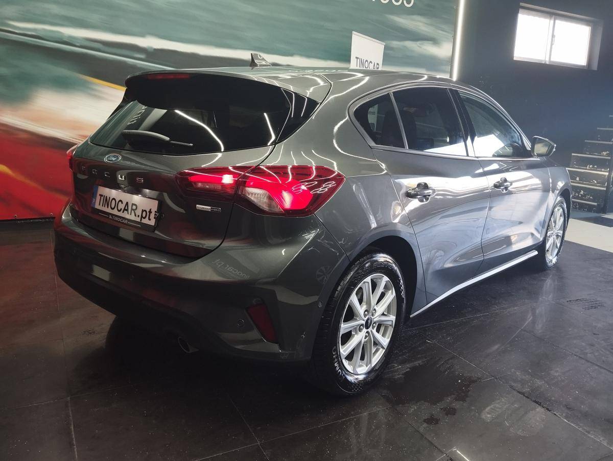 ford-focus-2022-gasolina-998cc