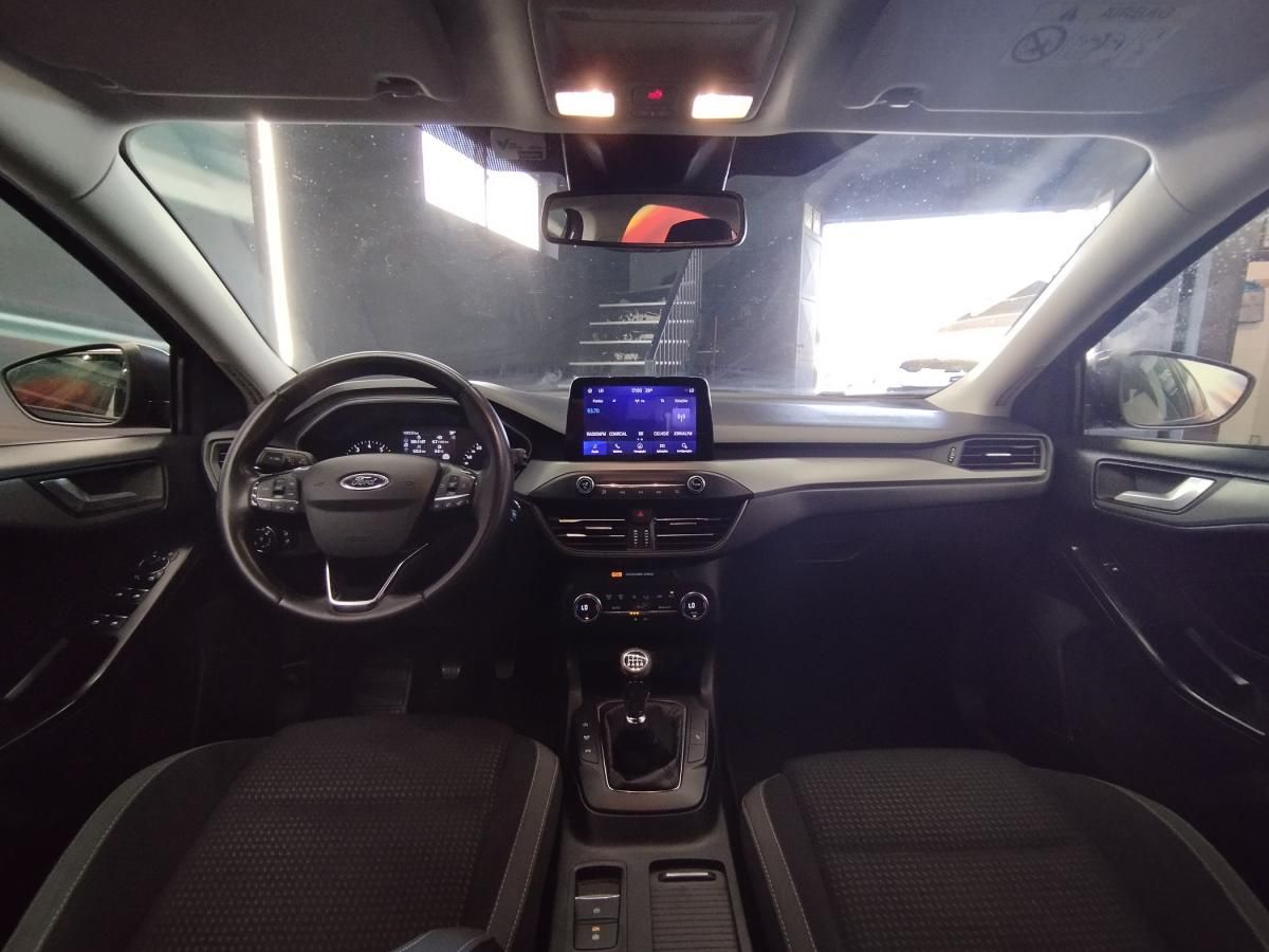 ford-focus-2022-gasolina-998cc