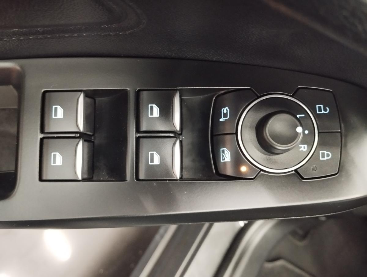 ford-focus-2022-gasolina-998cc