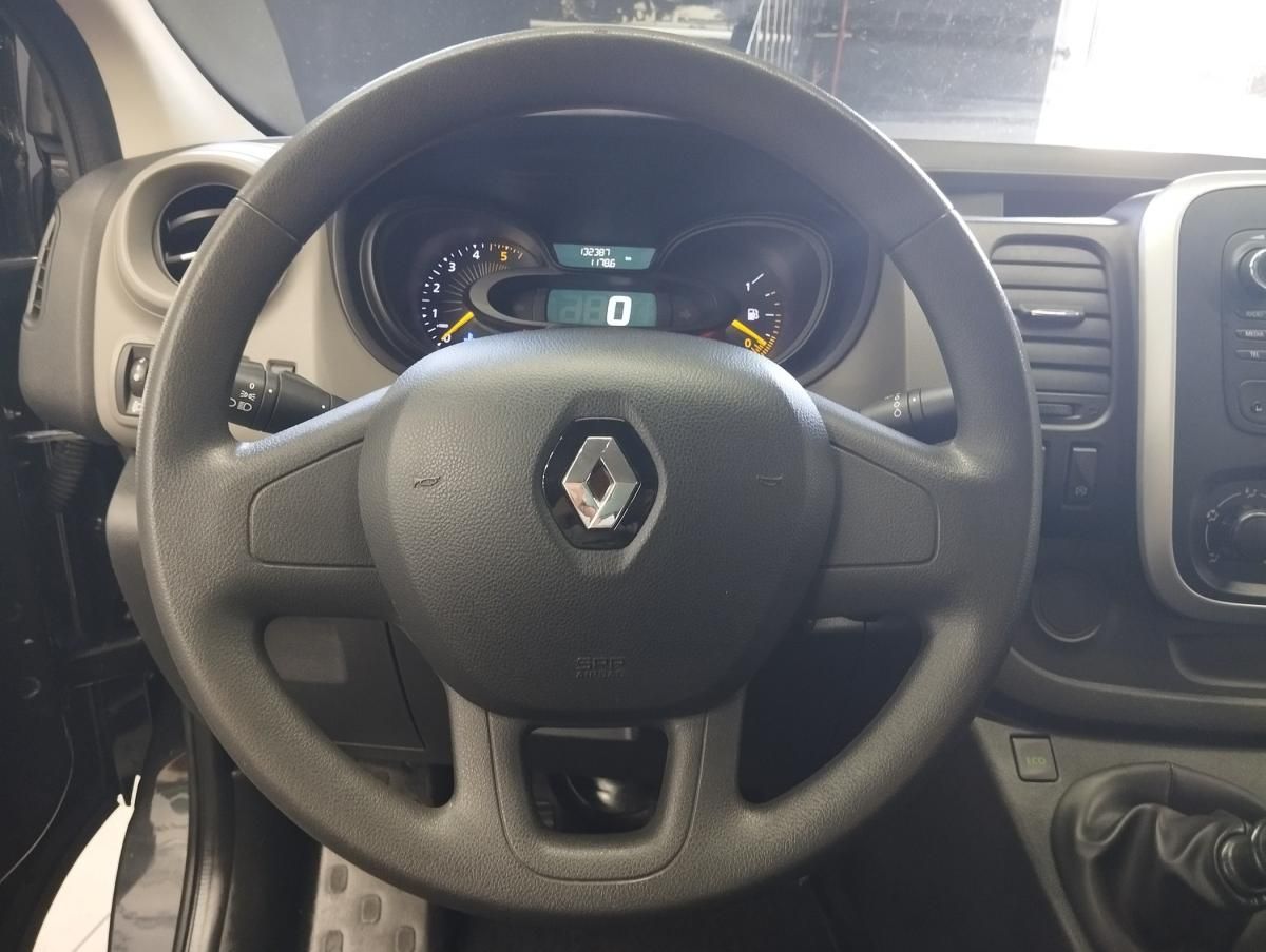 renault-trafic-2016-diesel-1598cc