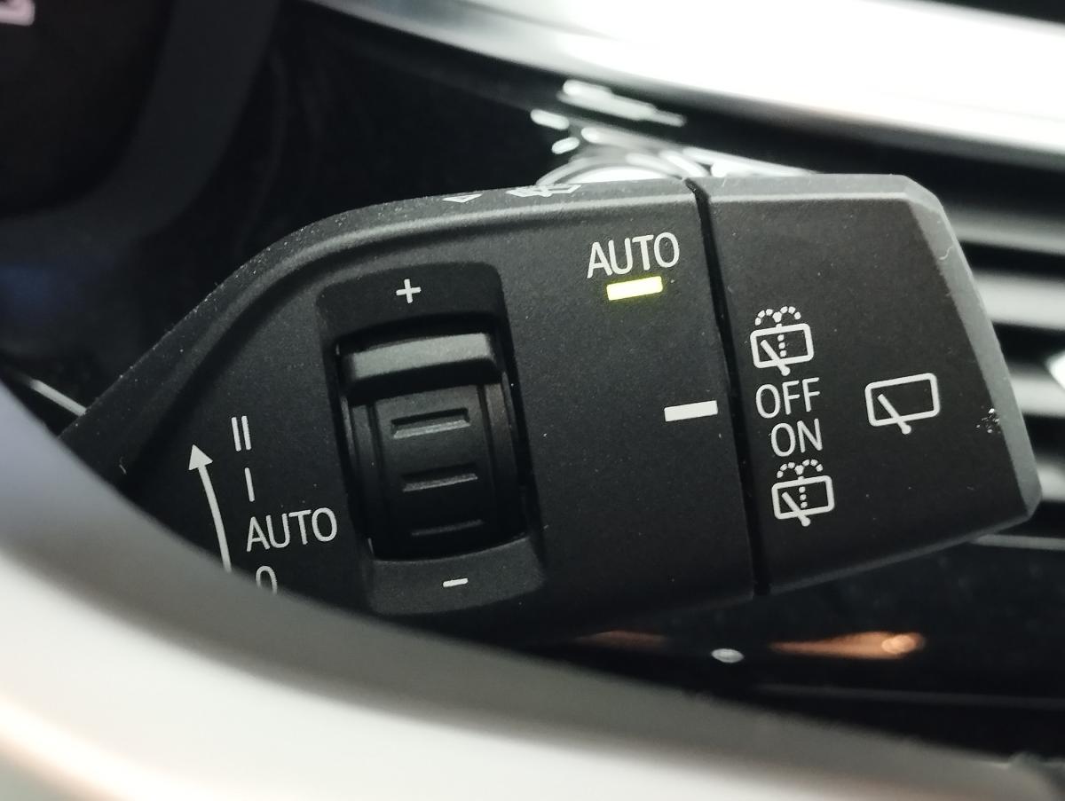 bmw-serie-5-2021-hibrido-a-gasolina-1998cc