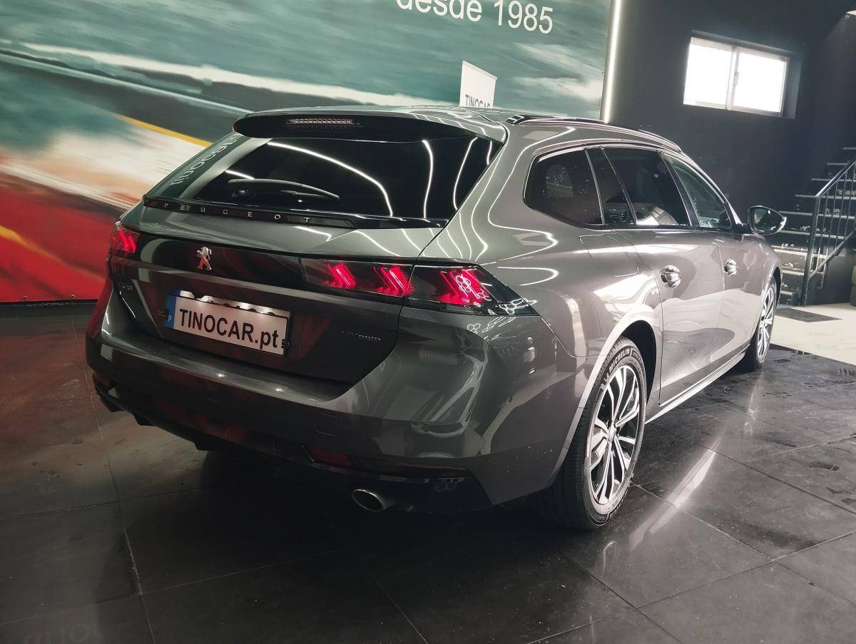peugeot-508-sw-2022-hibrido-a-gasolina-1598cc