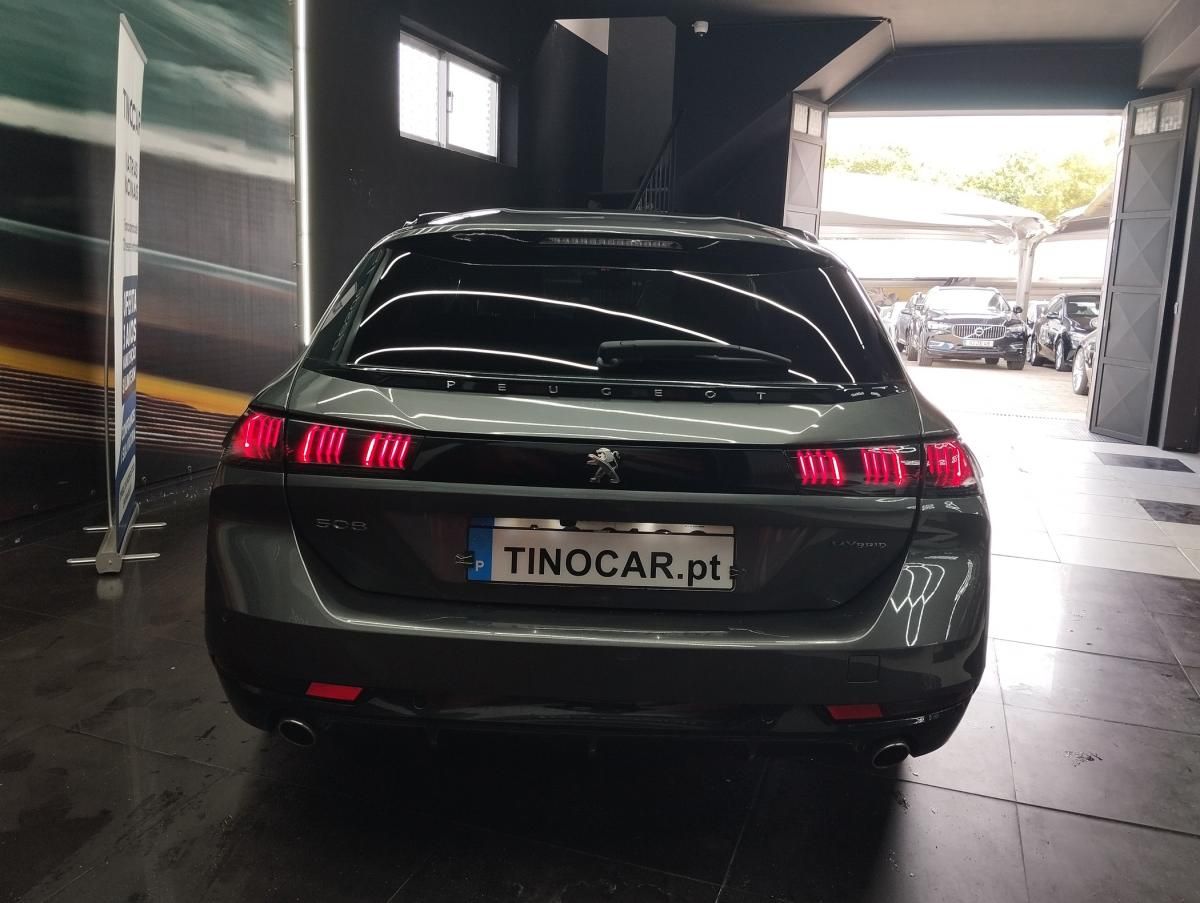 peugeot-508-sw-2022-hibrido-a-gasolina-1598cc
