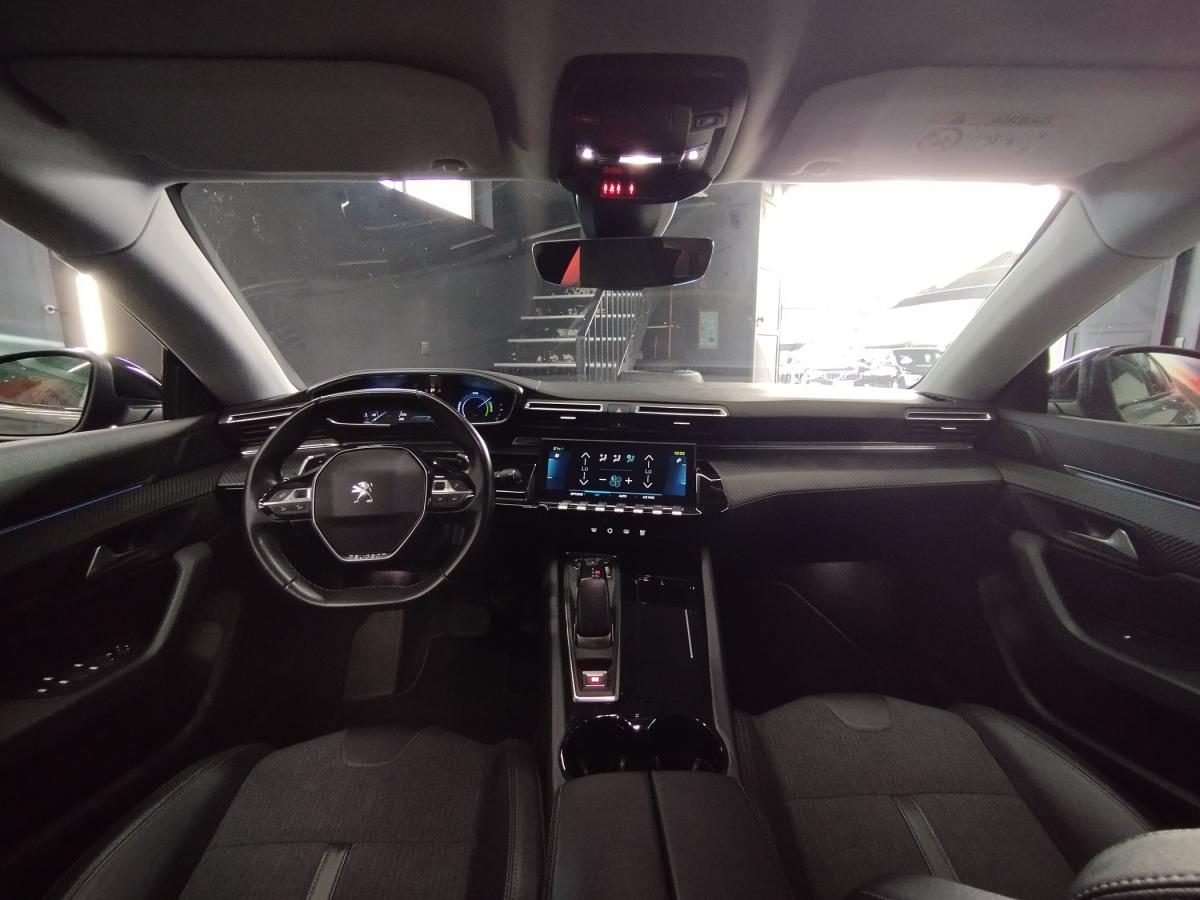 peugeot-508-sw-2022-hibrido-a-gasolina-1598cc