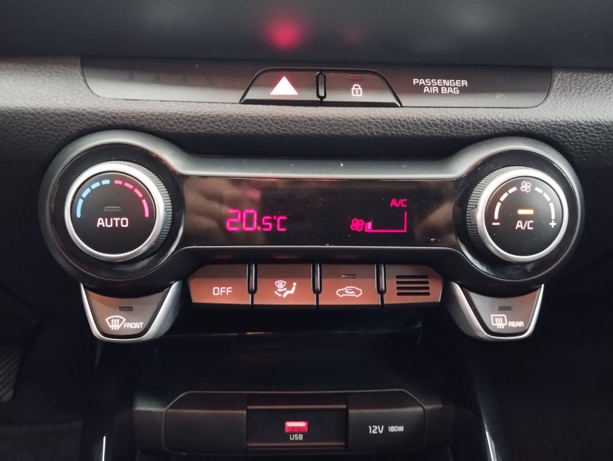 kia-stonic-2025-gasolina-998cc