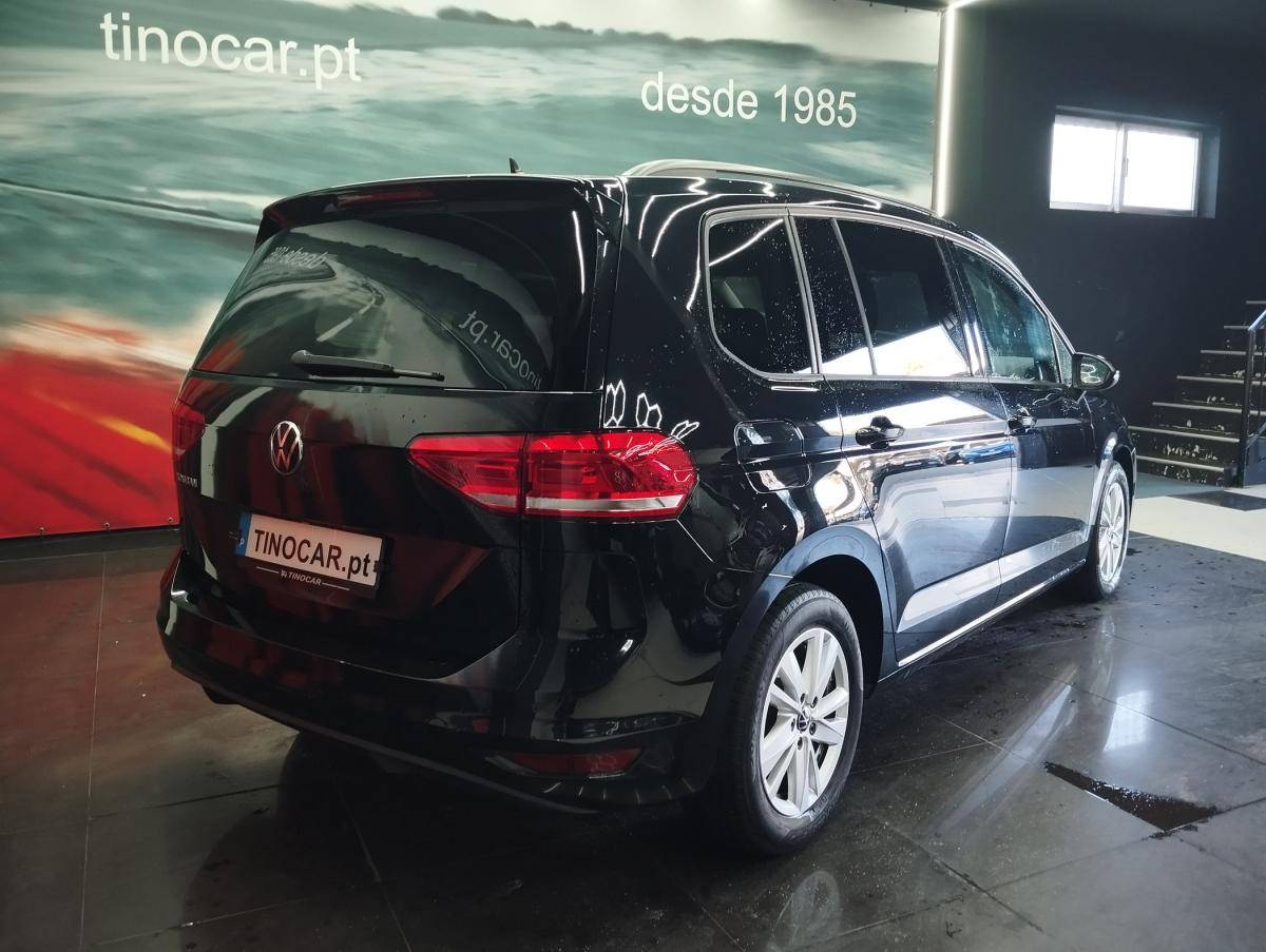 volkswagen-touran-2021-diesel-1968cc