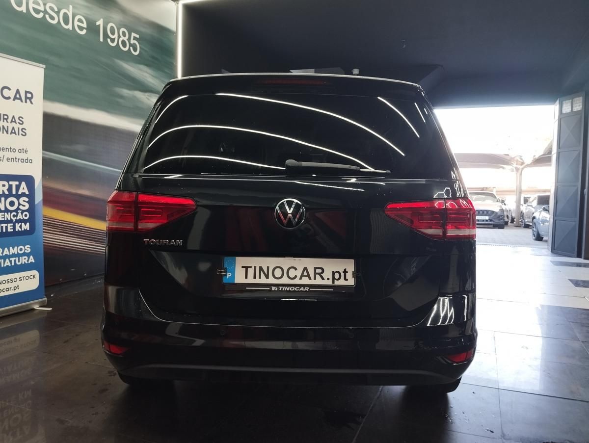 volkswagen-touran-2021-diesel-1968cc