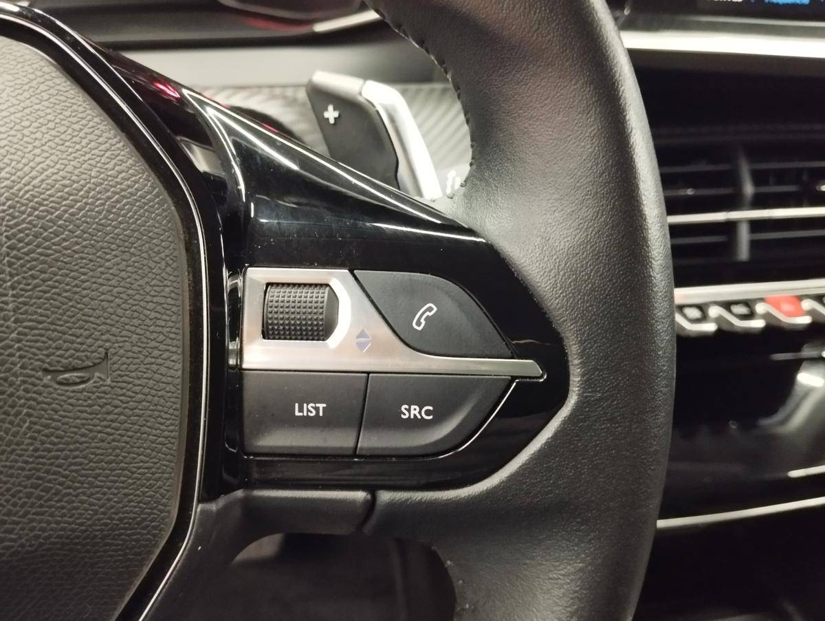 peugeot-208-2023-gasolina-1199cc