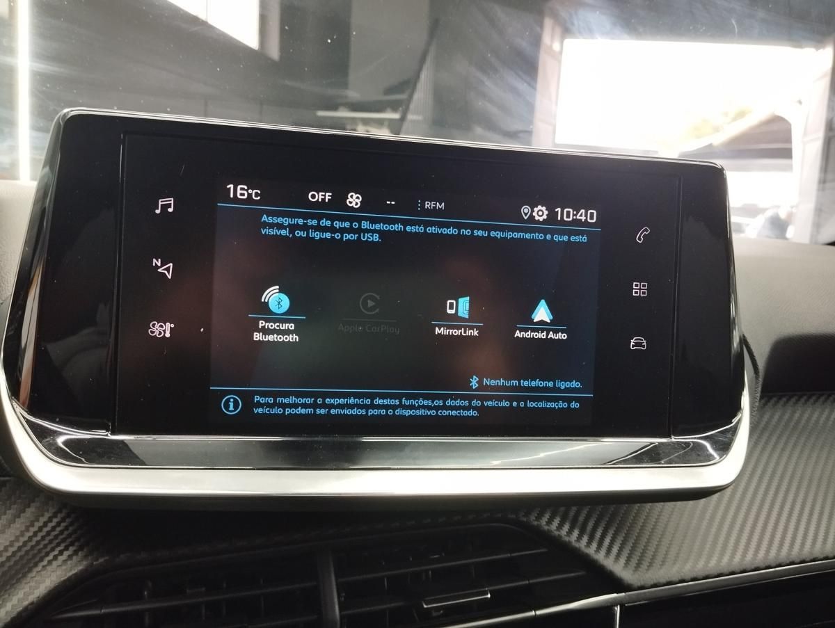 peugeot-208-2023-gasolina-1199cc