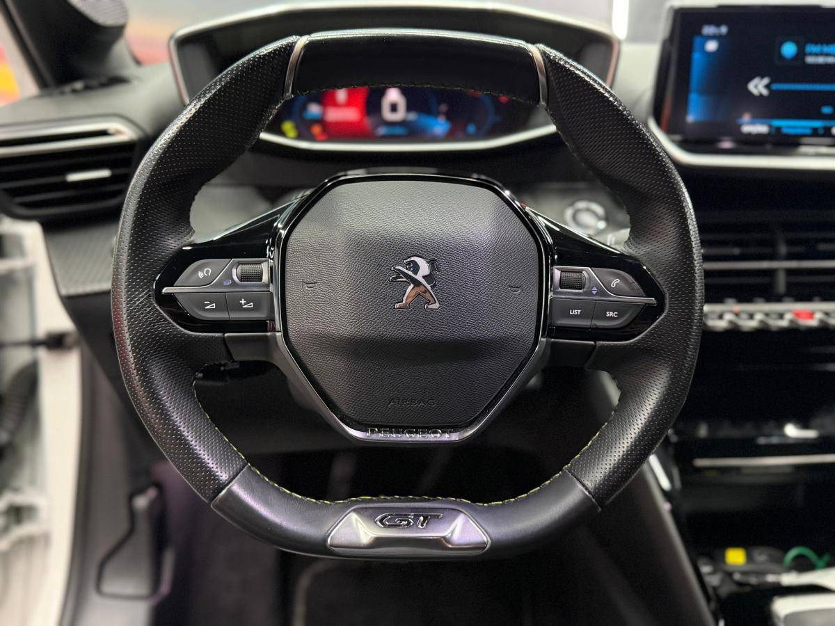 peugeot-208-2022-diesel-1499cc