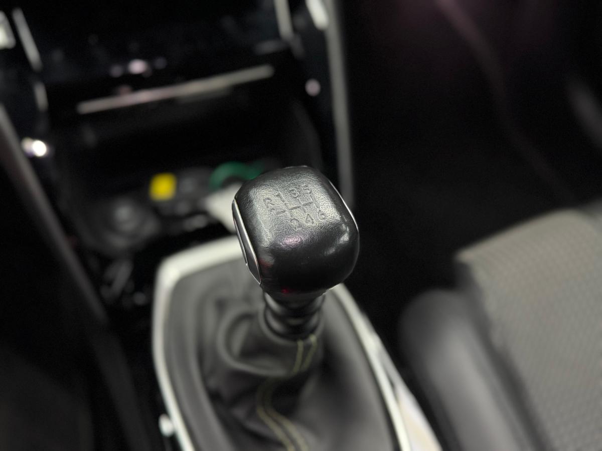 peugeot-208-2022-diesel-1499cc
