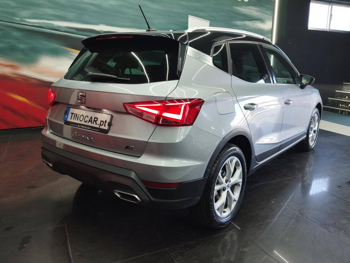 seat-arona-2023-gasolina-999cc