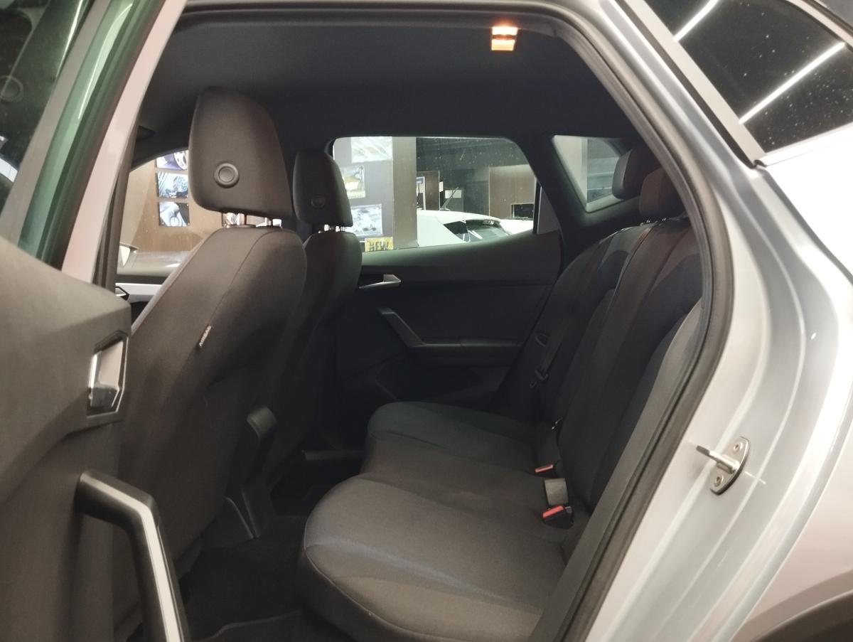 seat-arona-2023-gasolina-999cc