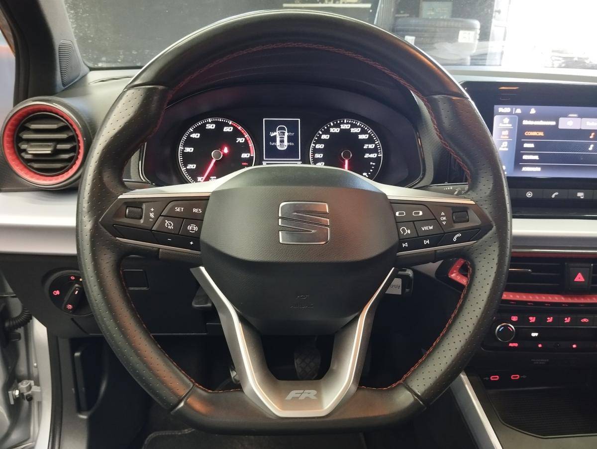 seat-arona-2023-gasolina-999cc