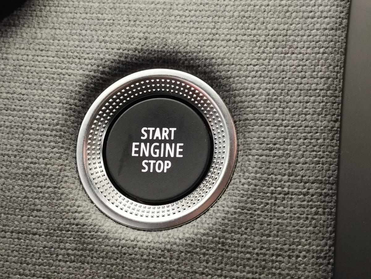 mitsubishi-colt-2025-gasolina-999cc