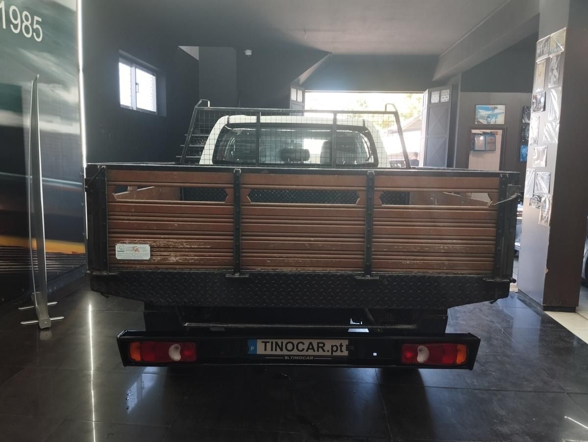 toyota-hilux-2022-diesel-2393cc