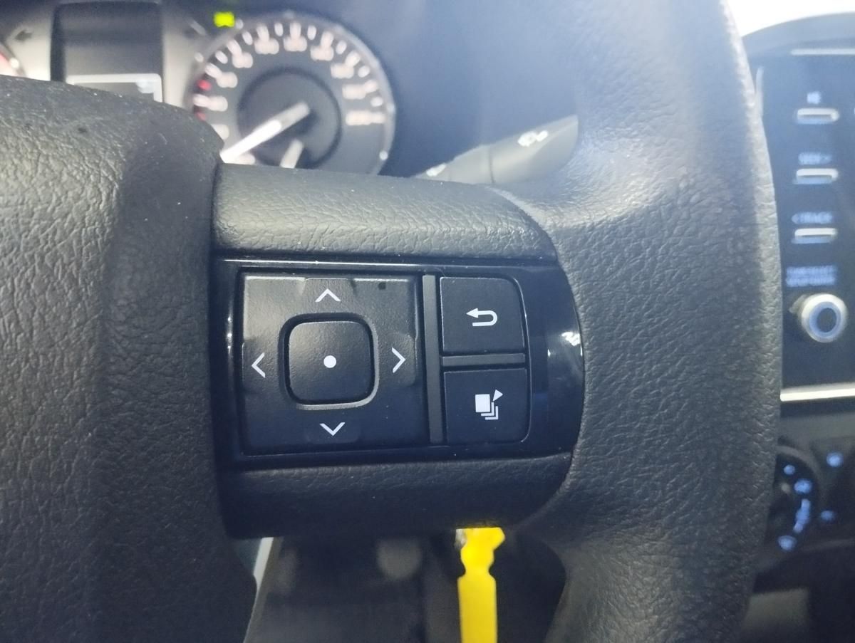 toyota-hilux-2022-diesel-2393cc