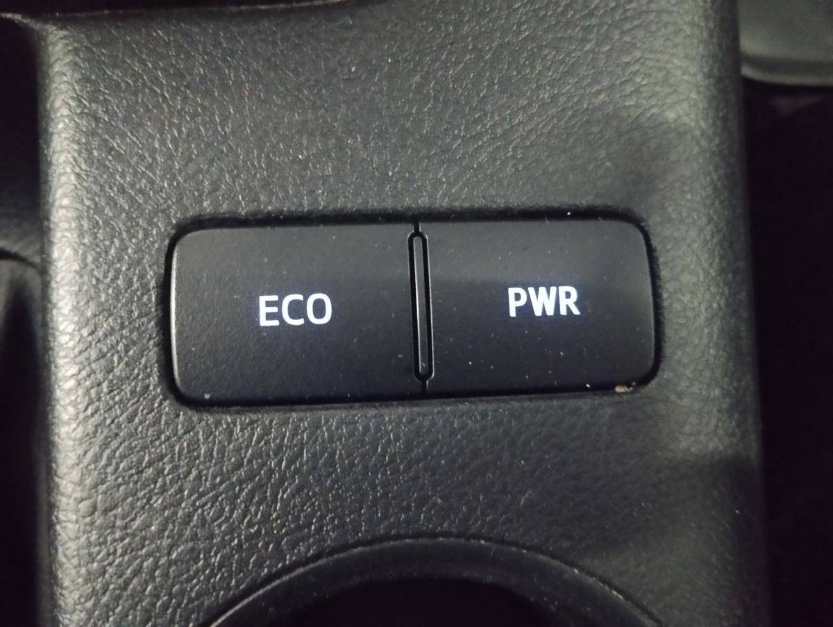 toyota-hilux-2022-diesel-2393cc