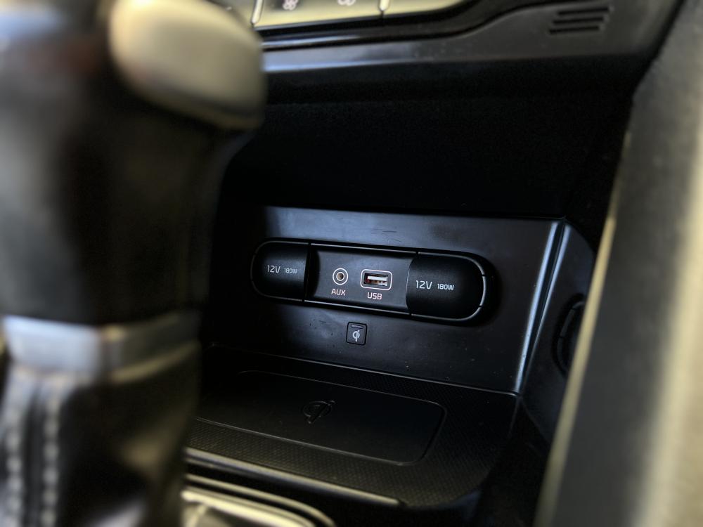 kia-niro-2018-hibrido-a-gasolina-1580cc
