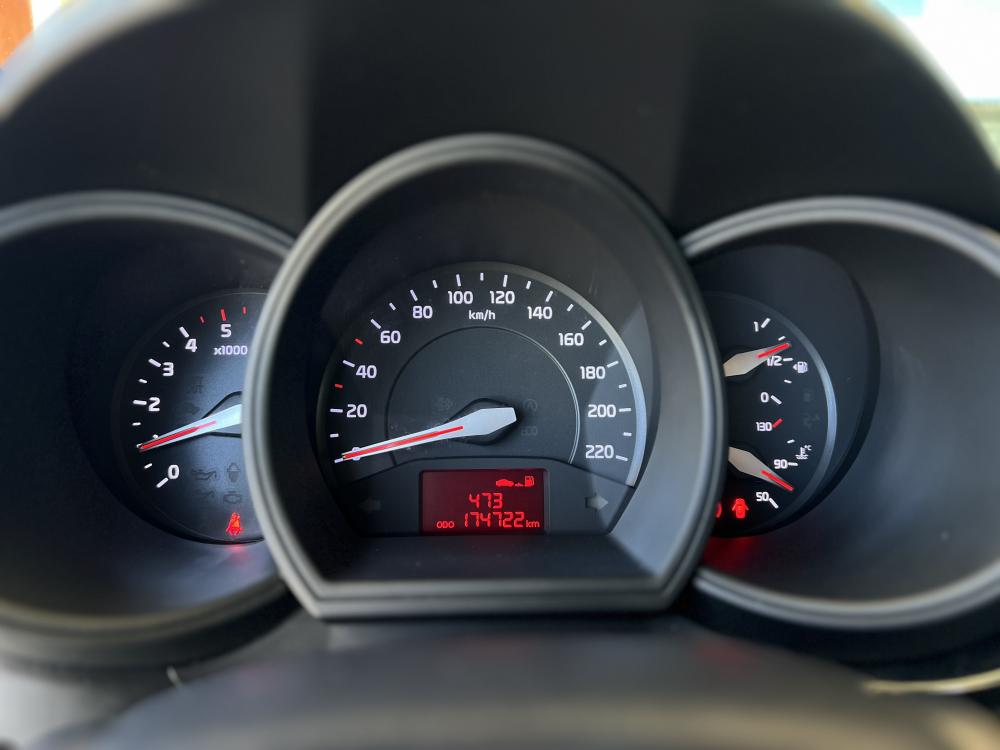 kia-rio-2016-diesel-1120cc