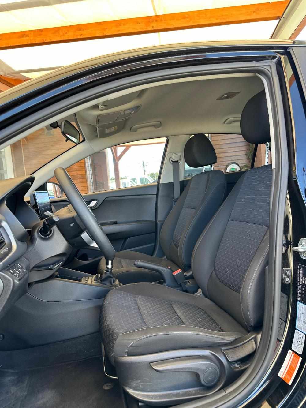 kia-rio-2021-gasolina-1197cc