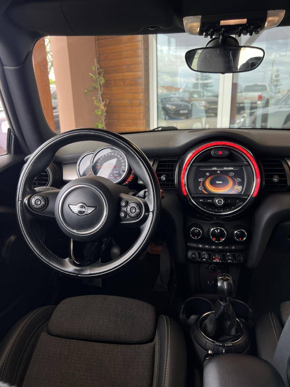 mini-cooper-2015-gasolina-1500cc