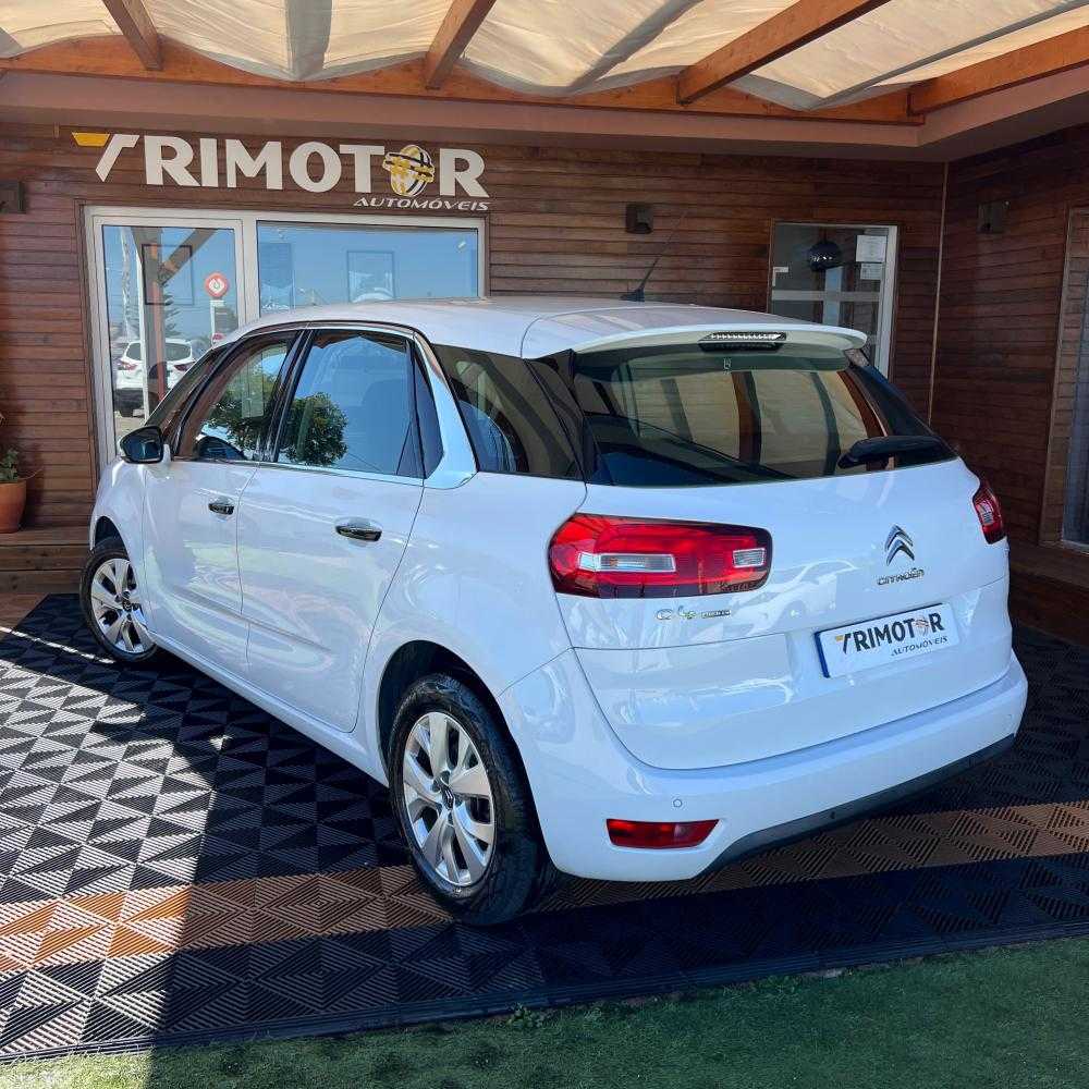 citroen-c4-picasso-2016-diesel-1560cc