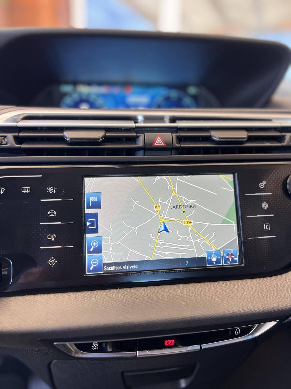citroen-c4-picasso-2016-diesel-1560cc