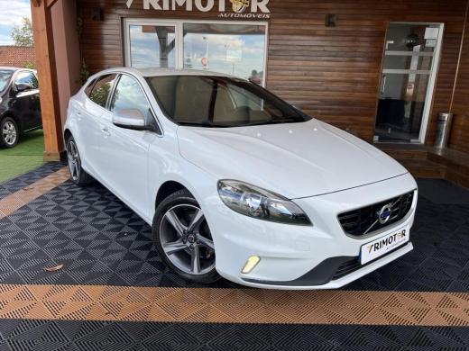 volvo-v40-2016-diesel-1969cc