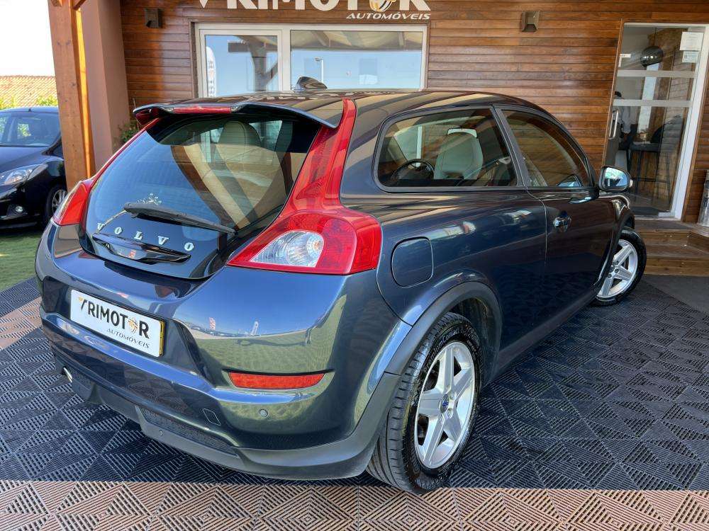 volvo-c30-2010-diesel-1560cc