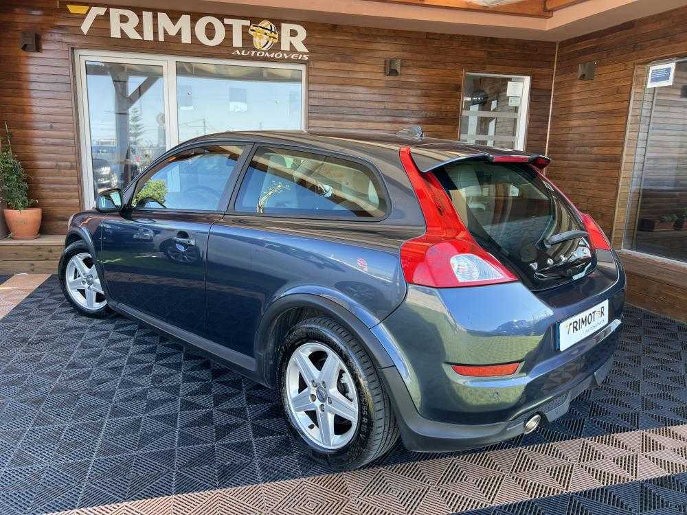 volvo-c30-2010-diesel-1560cc