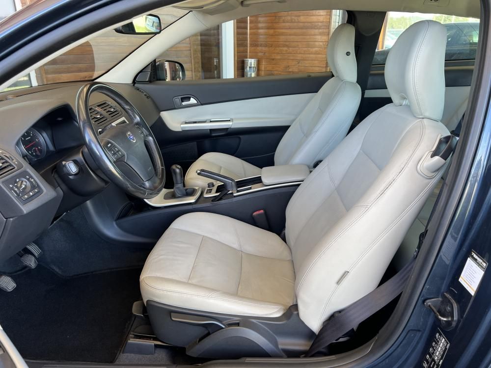 volvo-c30-2010-diesel-1560cc