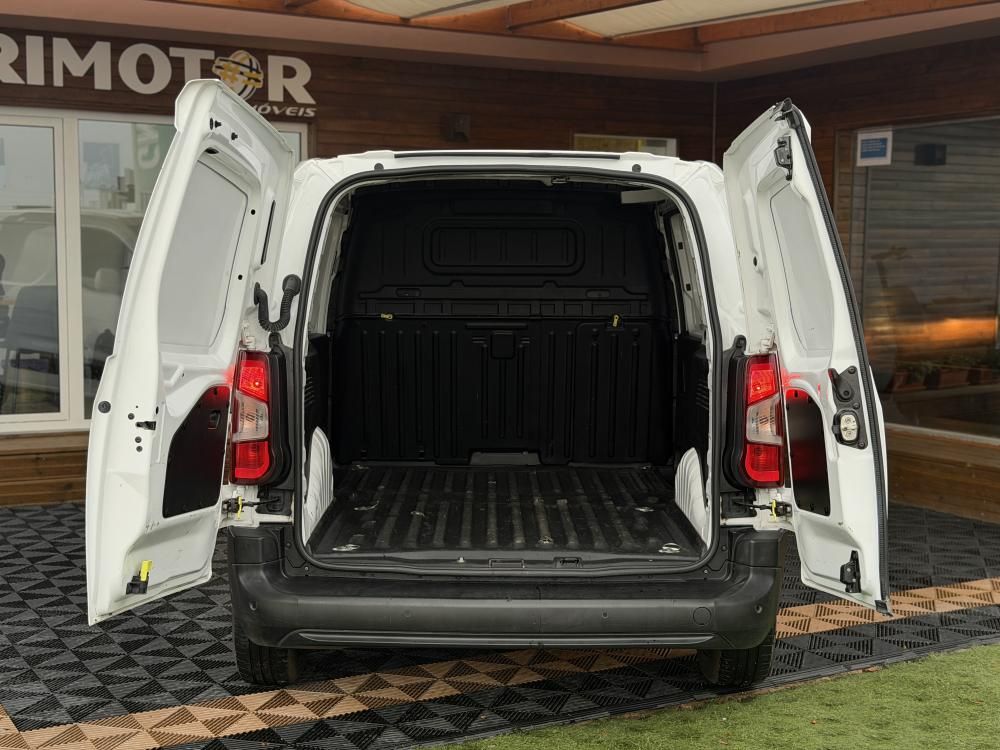 opel-combo-2021-diesel-1499cc